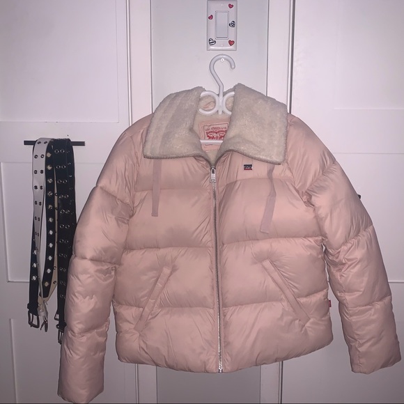 Levi's Jackets & Blazers - Levi’s Pink Puffer Jacket